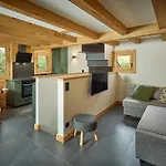 Domek alpejski Juno - Year