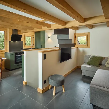 Alpstuga Juno - Year