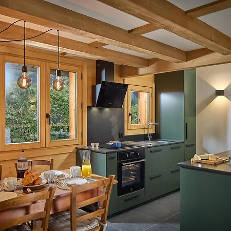 Alpstuga Juno - Year *